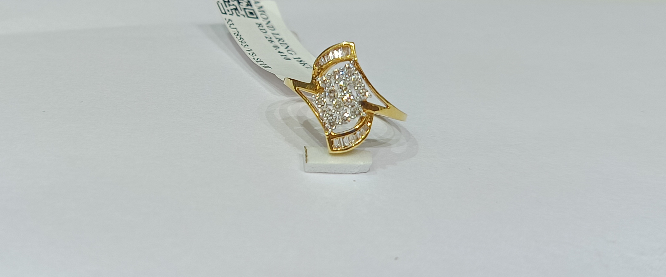 Ladies Ring